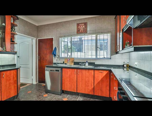 3 BEDROOM HOUSE FOR SALE IN ILLIONDALE